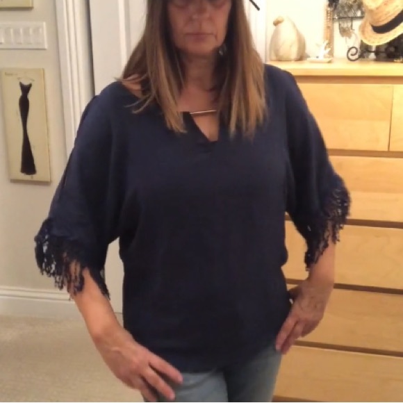 SzS navy blue fringed boho top - Picture 4 of 12